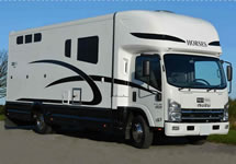 horsebox hire with living